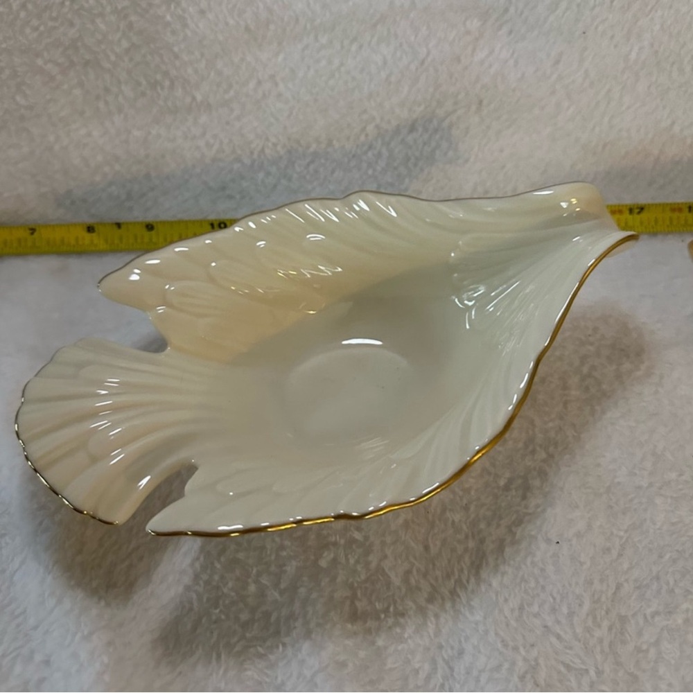 Lenox Swan Jewelry Trinket Dish White and Gold